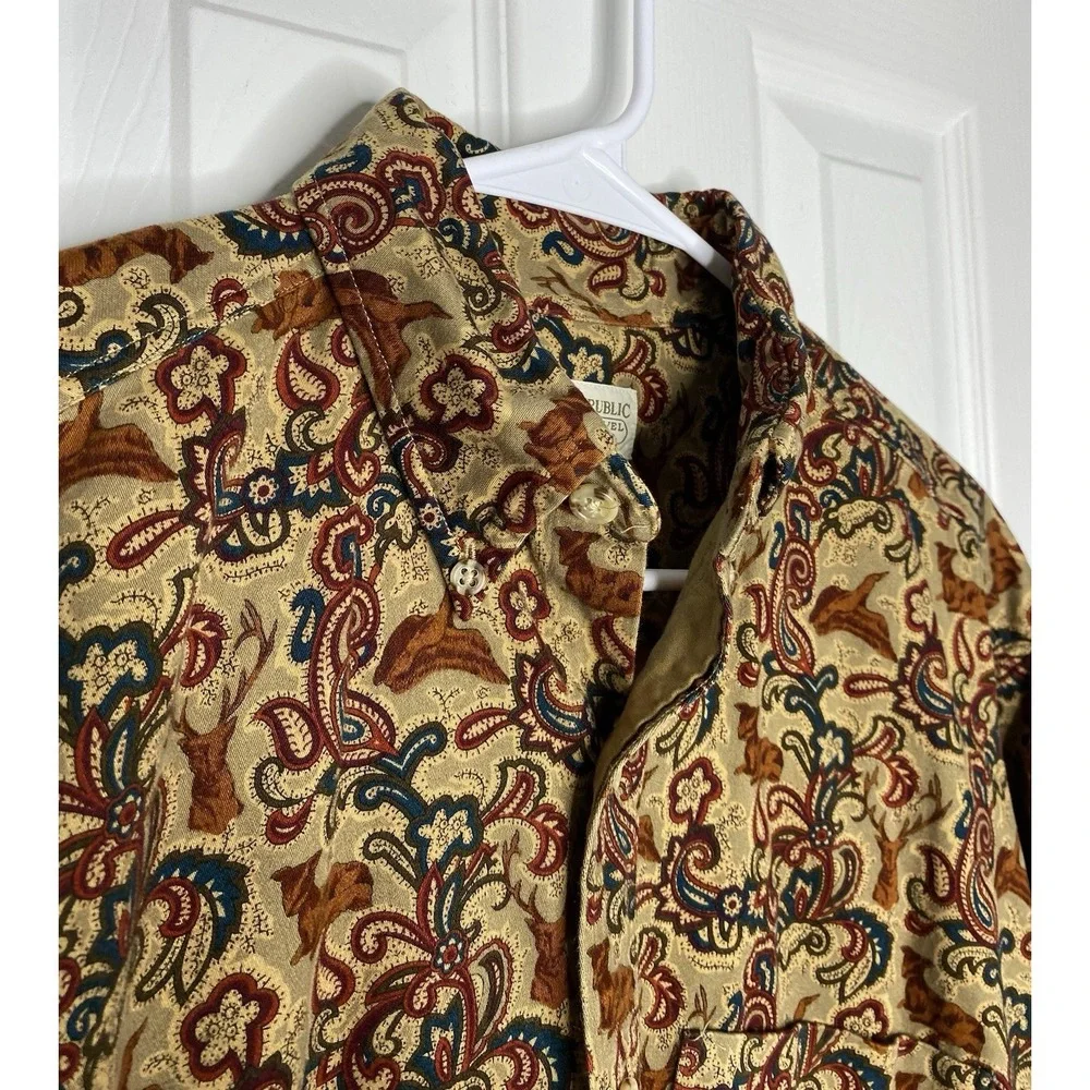 Banana Republic‎ Men's Safari Vintage Animal Paisley Print Button Shirt Size S